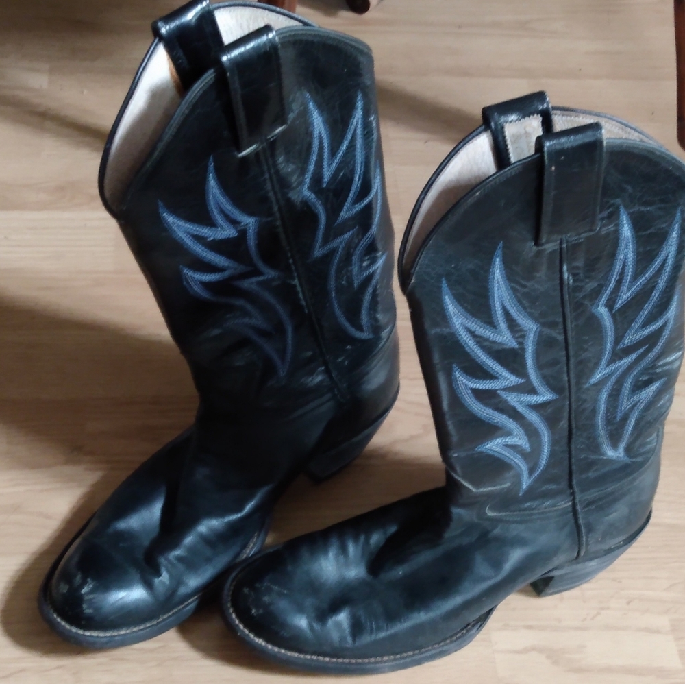 CUSTOM MADE VINTAGE COWBOY BOOTS by 'CHESTER LEHEW', Black, Women's Size 11.